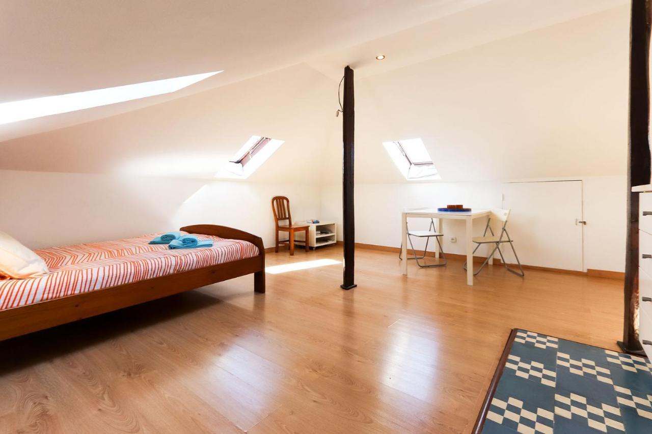 Sunny Attic Loft By Homing Lisbon