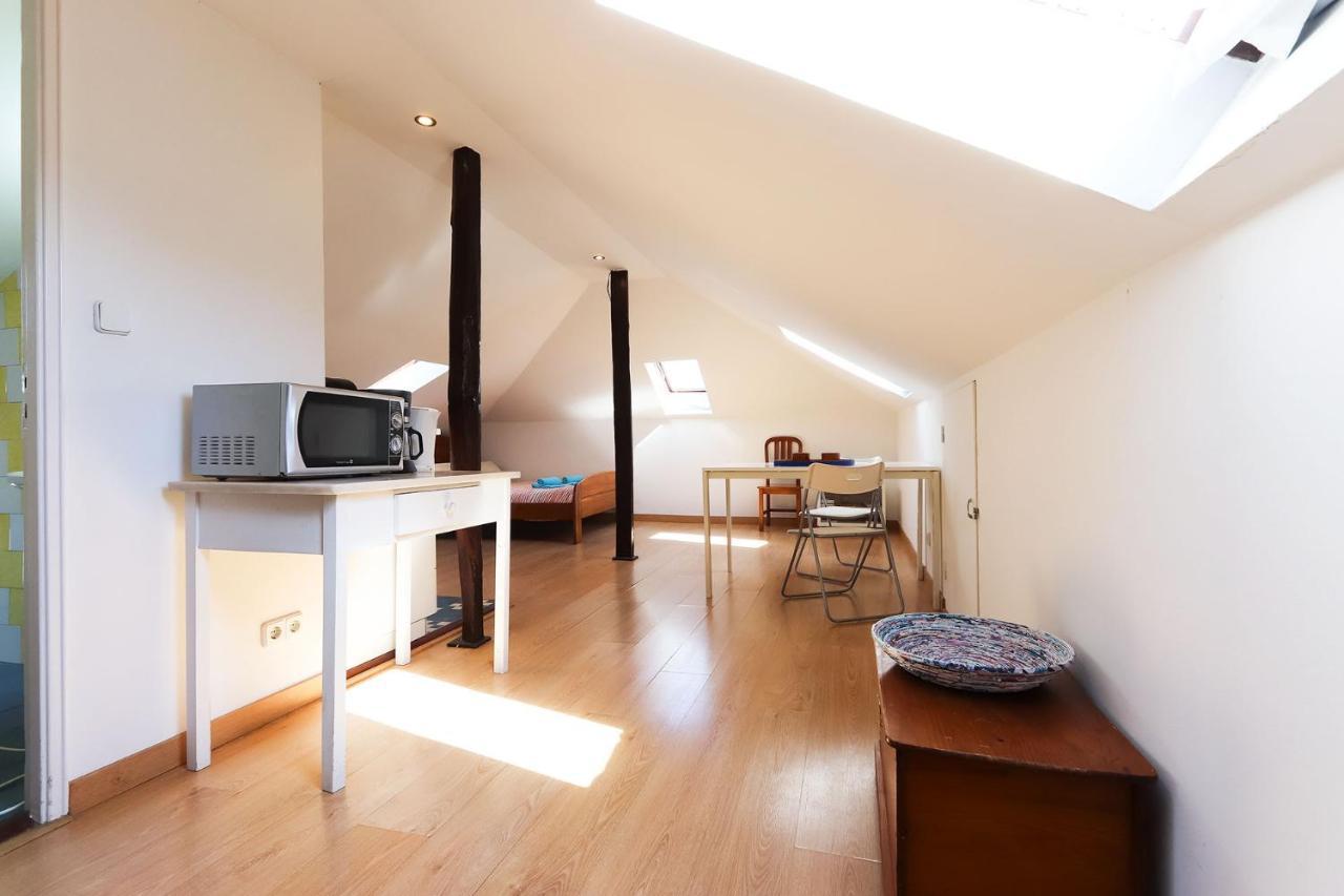 Sunny Attic Loft By Homing Lisbon